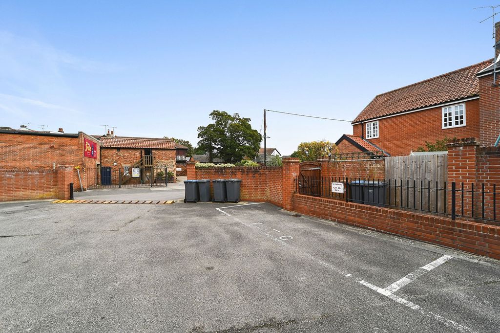 Additional image 20 of 3 bed maisonette for saleThoroughfare, Woodbridge IP12