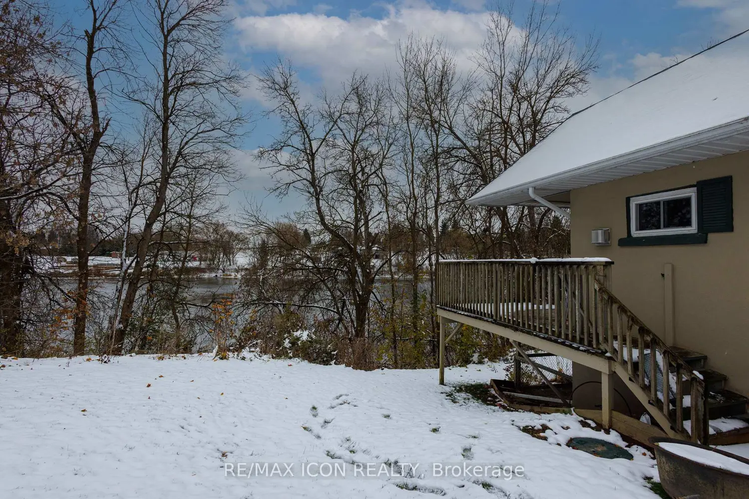 Additional image 16 of 130 North Water Street