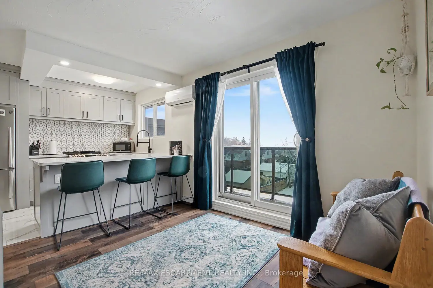 Additional image 9 of 2373 King Street 36