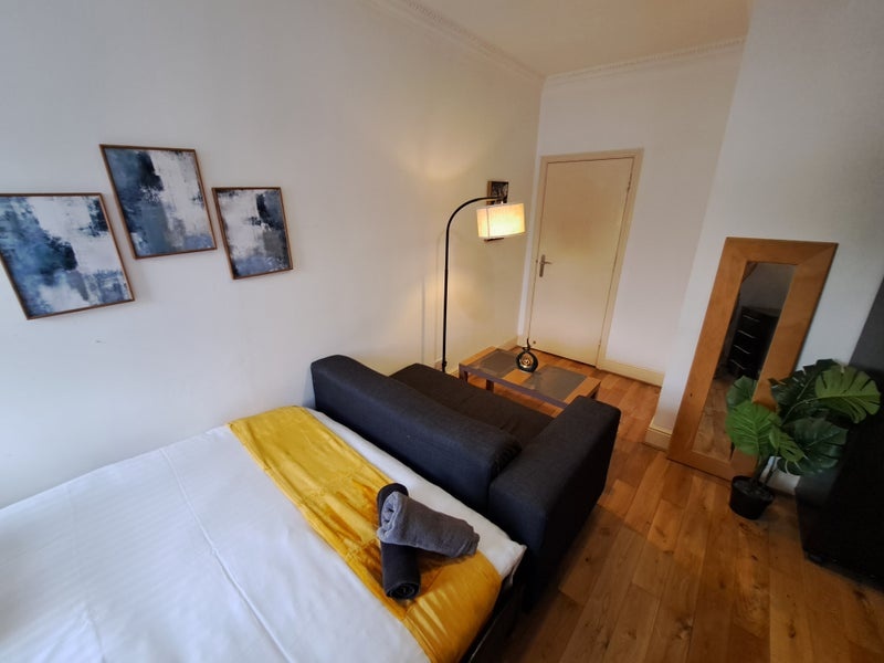 Additional image 4 of Room in a Shared Flat, Highbury & Islington Station, N5, N1 7GU