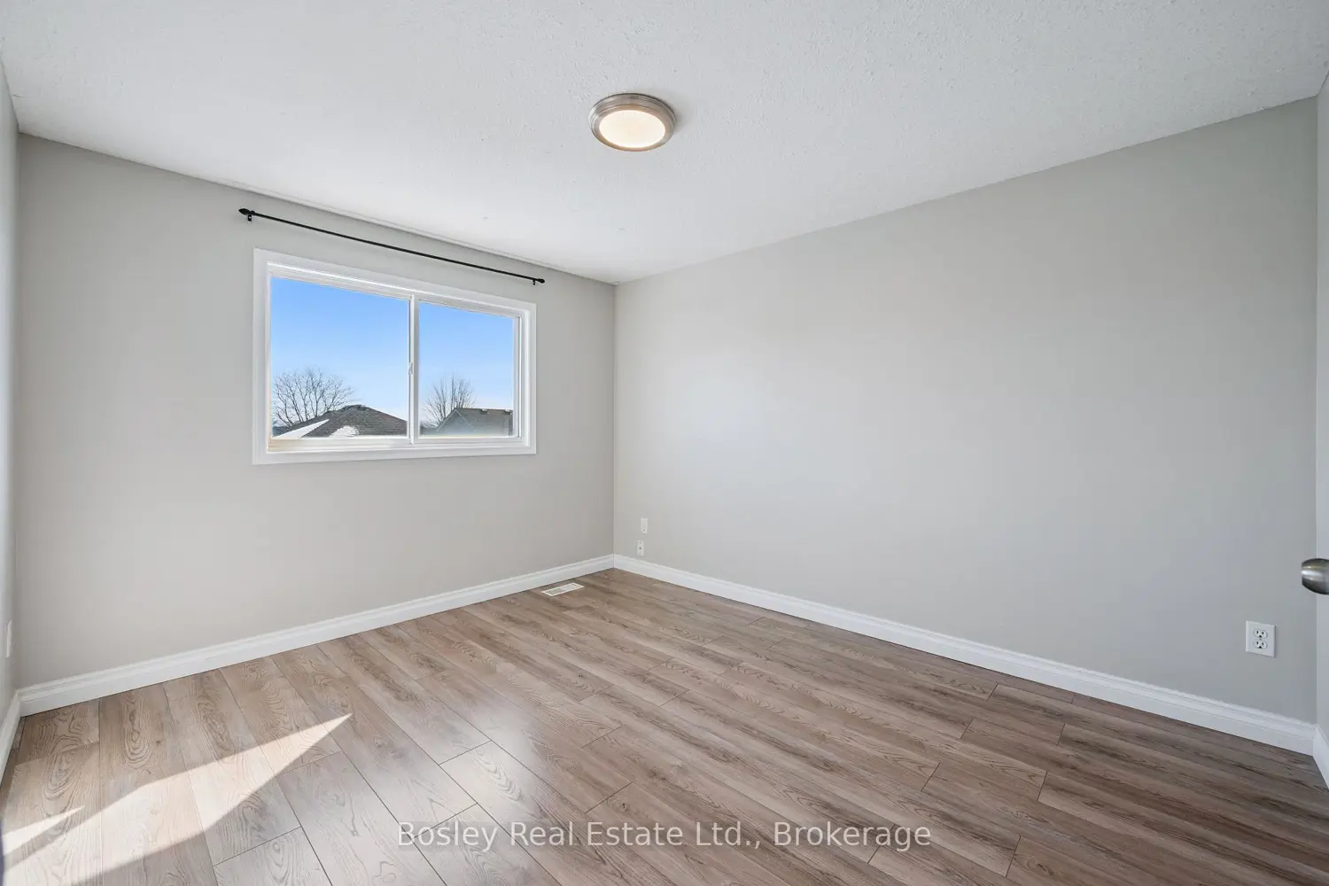 Additional image 8 of 317 Grange Road