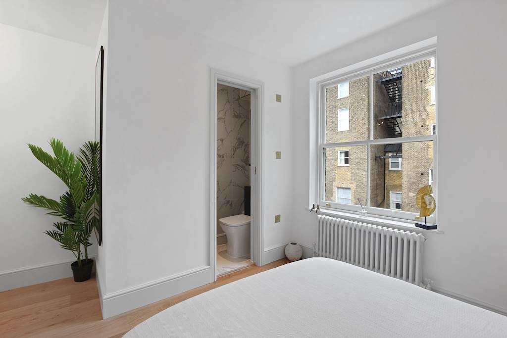 Additional image 9 of 2 Bed Flat, Vicarage Gate, W8, N1 7GU