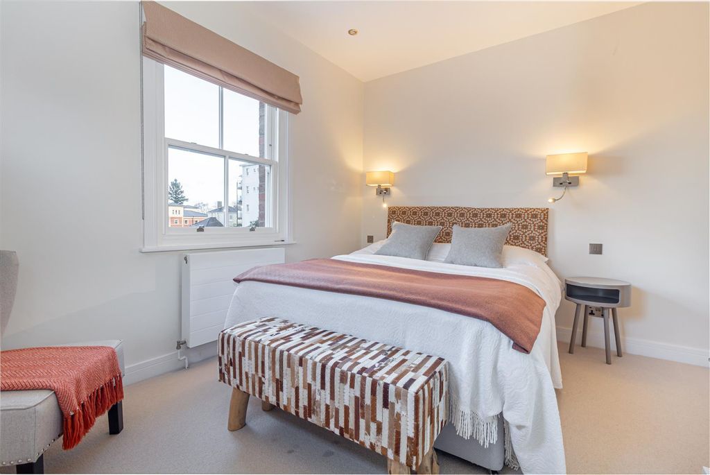 Additional image 9 of 2 bed flat for saleBrunel House, Malvern WR14