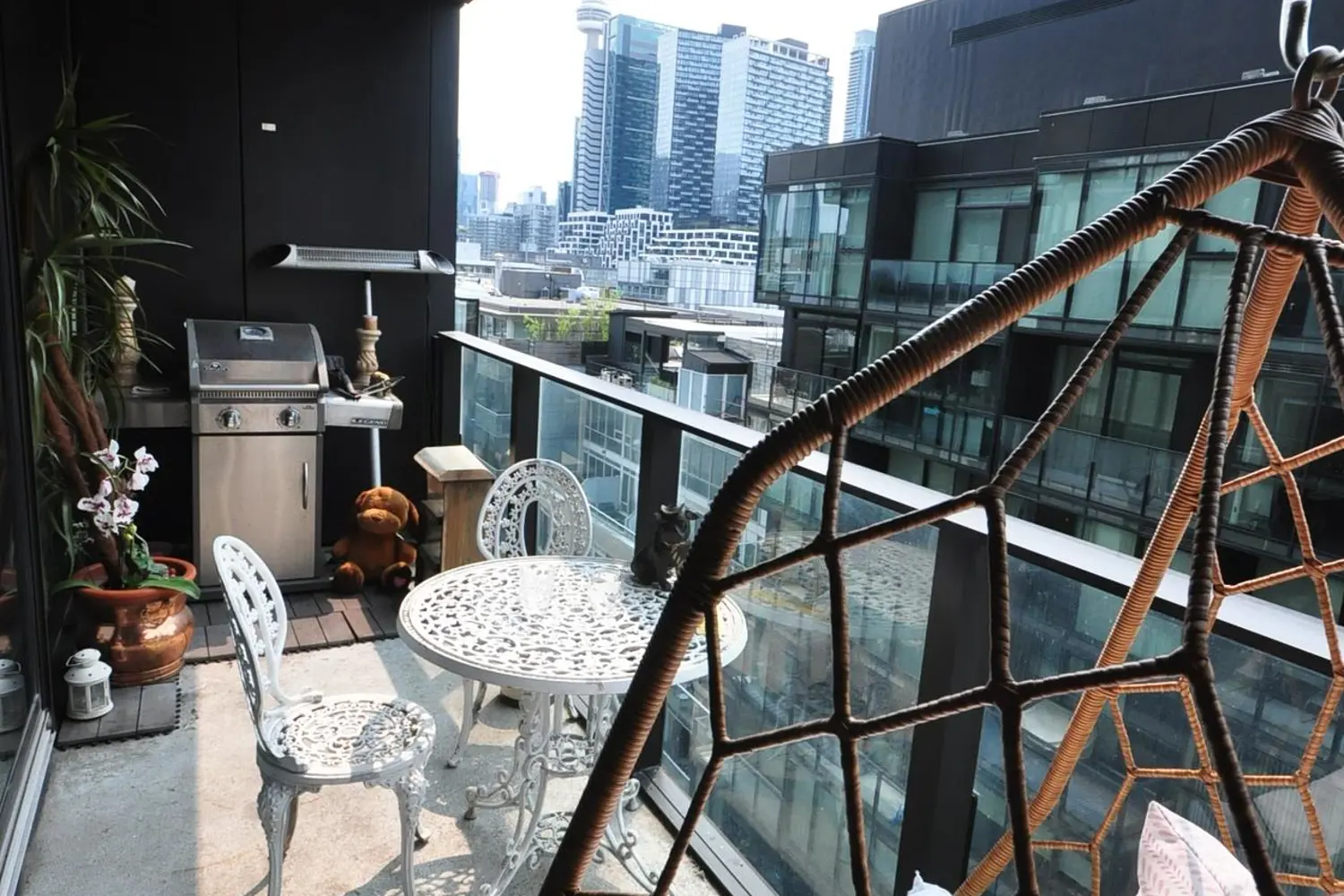 Additional image 5 of 629 King Street 1009, Toronto
