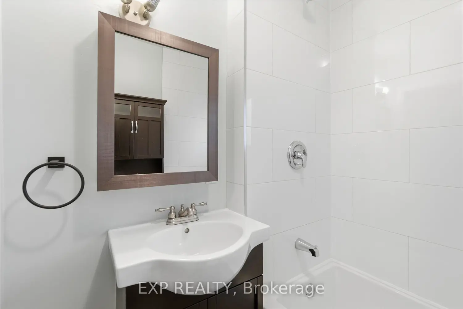 Additional image 14 of 149 Lottridge Street