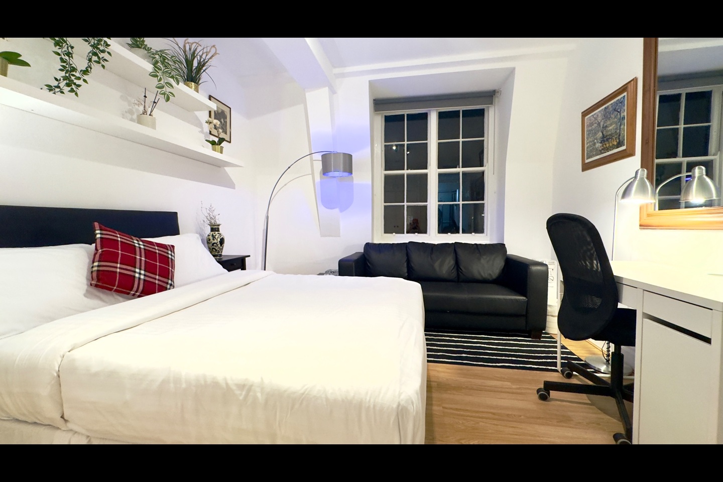 Additional image 6 of 3 Bed Flat, Ralph Court, W2, N1 7GU