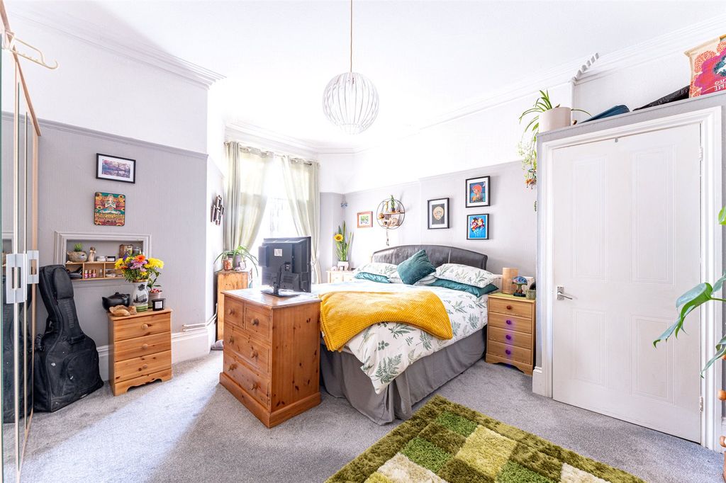 Additional image 17 of 3 bed flat for saleSt. Pauls Road, Weston-Super-Mare, Somerset BS23