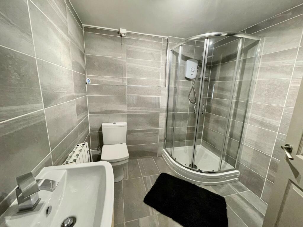 Additional image 7 of 2 Bed Flat, The Lodge, B16, N1 7GU