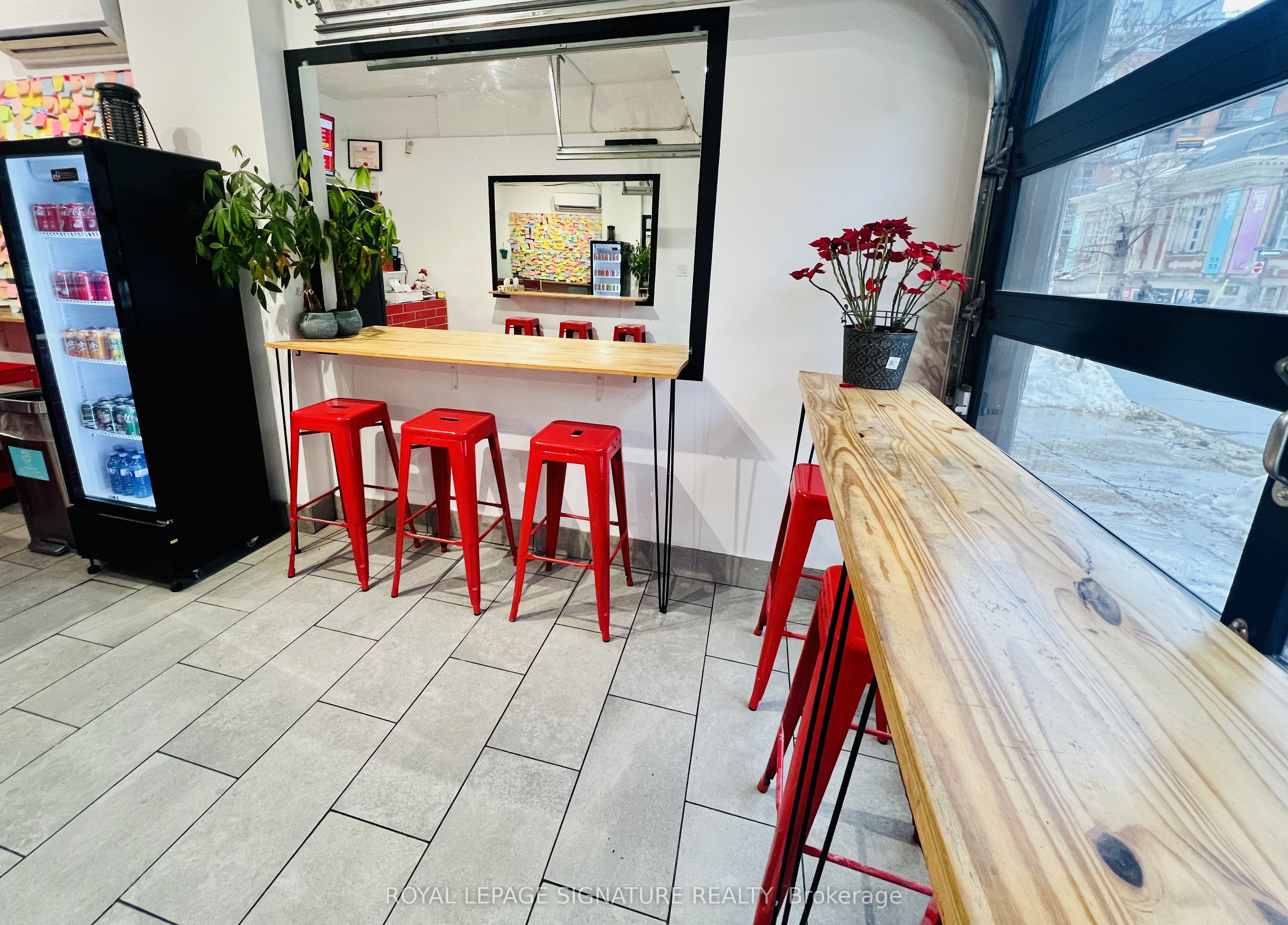 Additional image 3 of 1132 Queen Street W, Toronto, ON, M6J 1J3