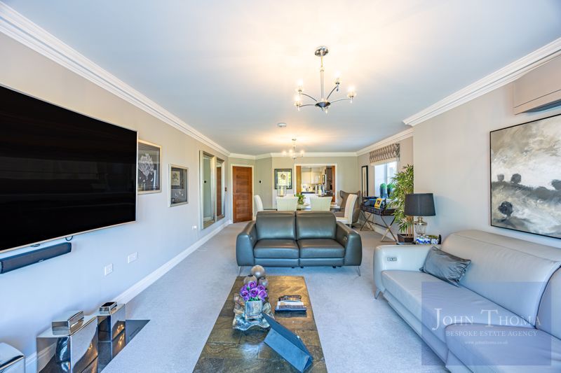 Additional image 5 of 4 bed flat for saleManor Road, Chigwell IG7