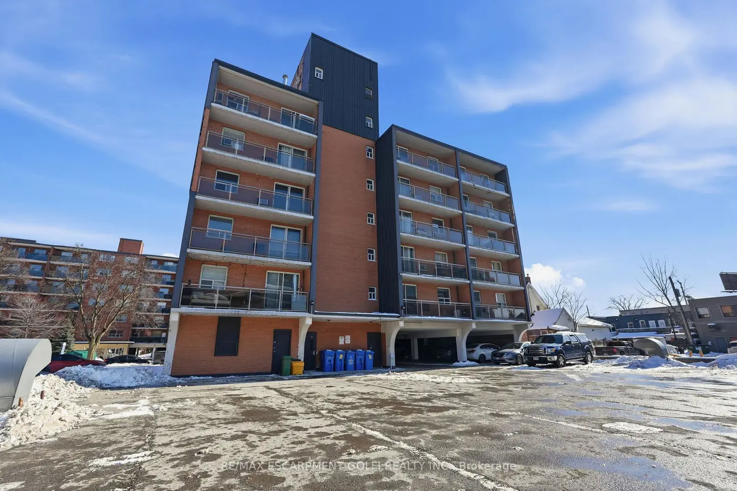 30 Summit Avenue 505 photo 3