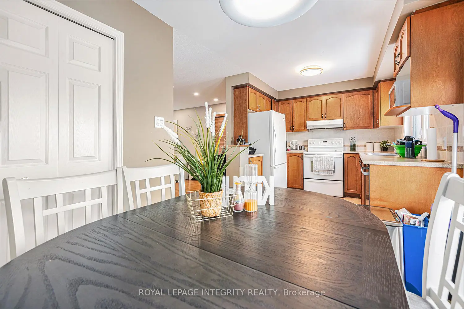 Additional image 6 of 1512 Walkley Road 42