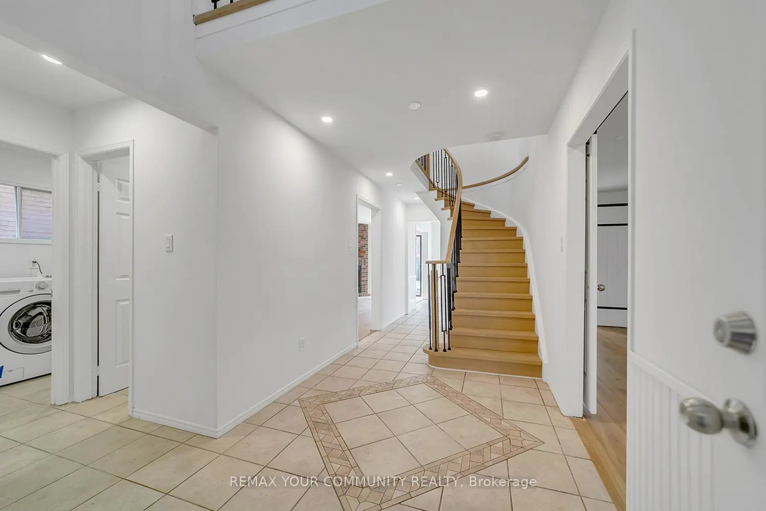 Additional image 3 of 391 Hickling Trail