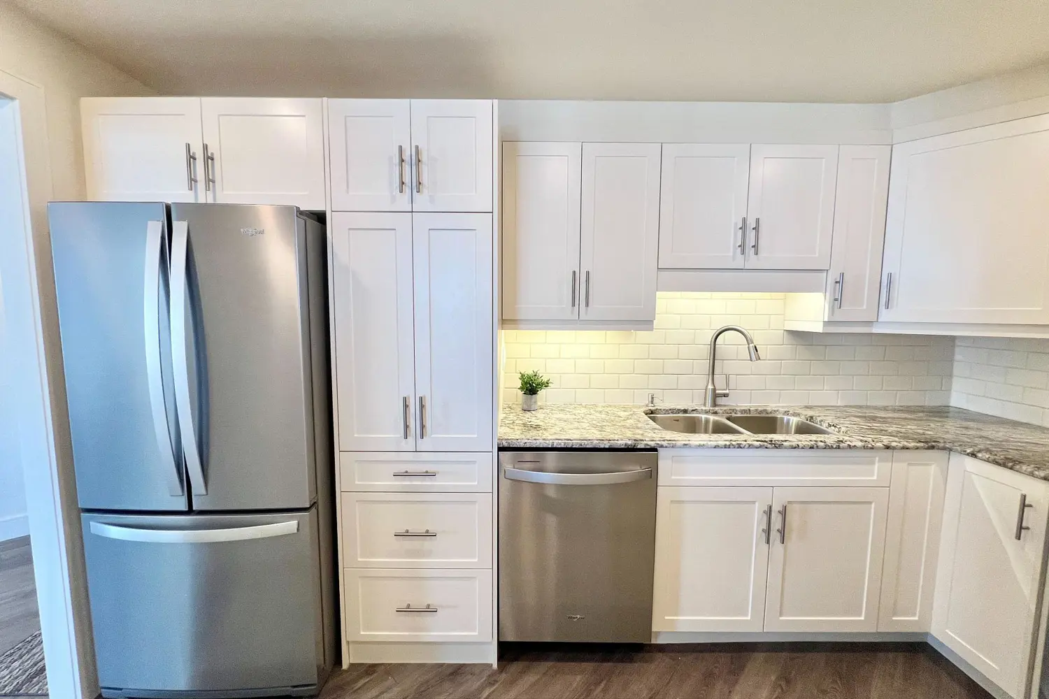 Additional image 4 of 344 Front Street 1002