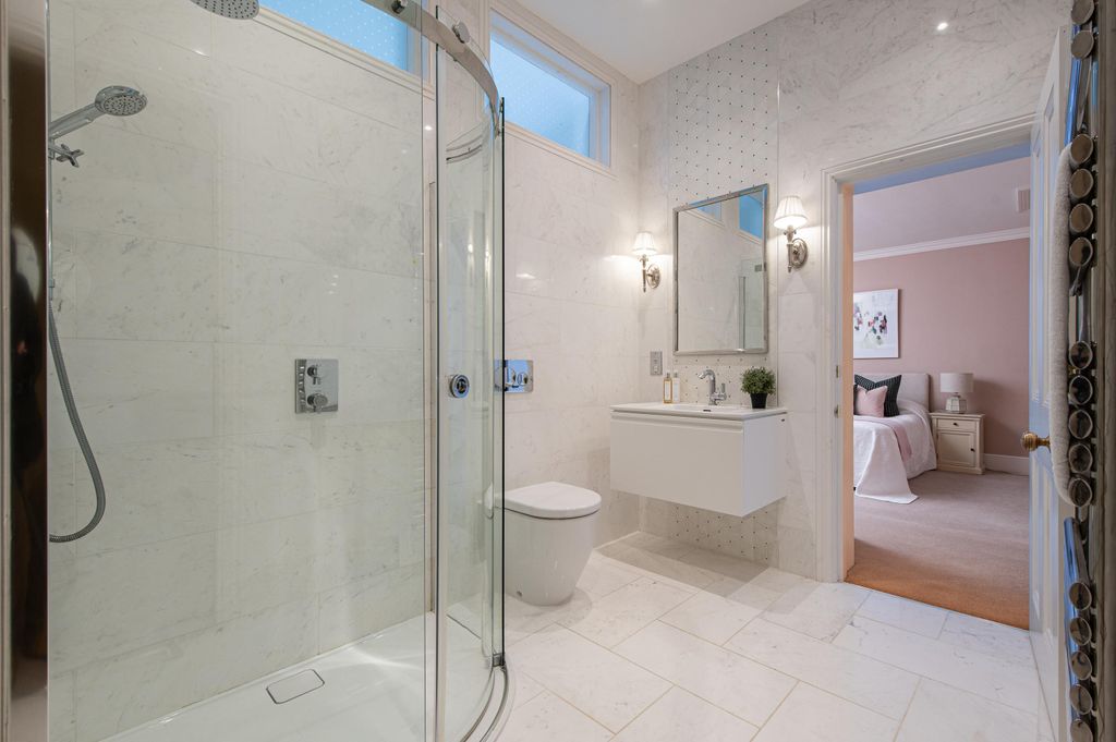 Additional image 19 of 7 bed detached house for saleBinswood Avenue, Leamington Spa, Warwickshire CV32