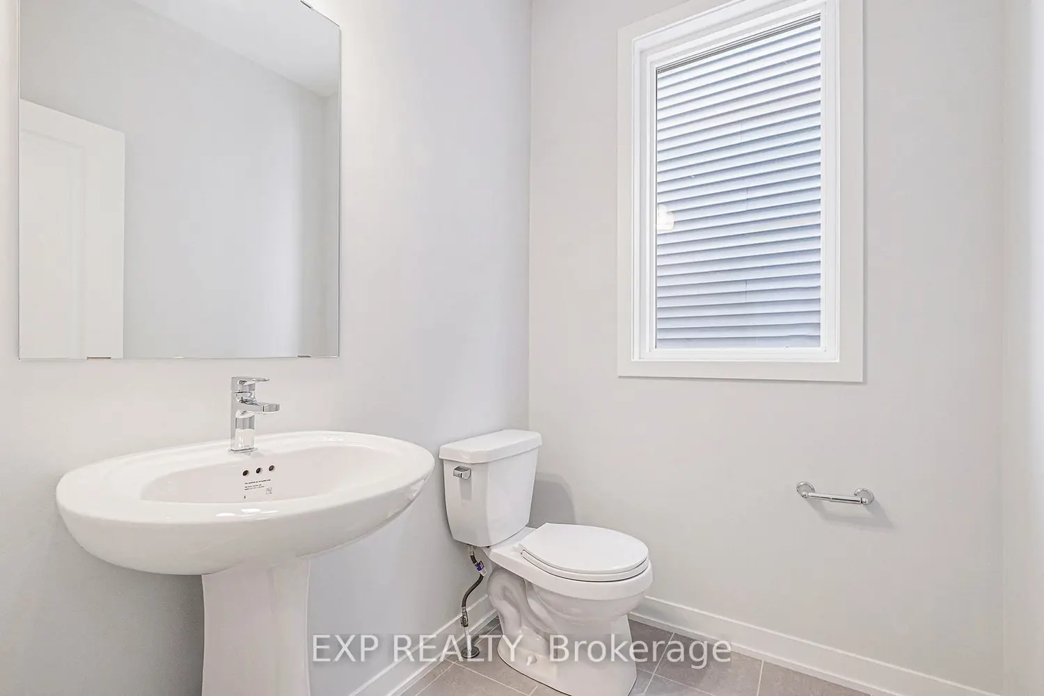 Additional image 7 of 1031 De Pencier Drive