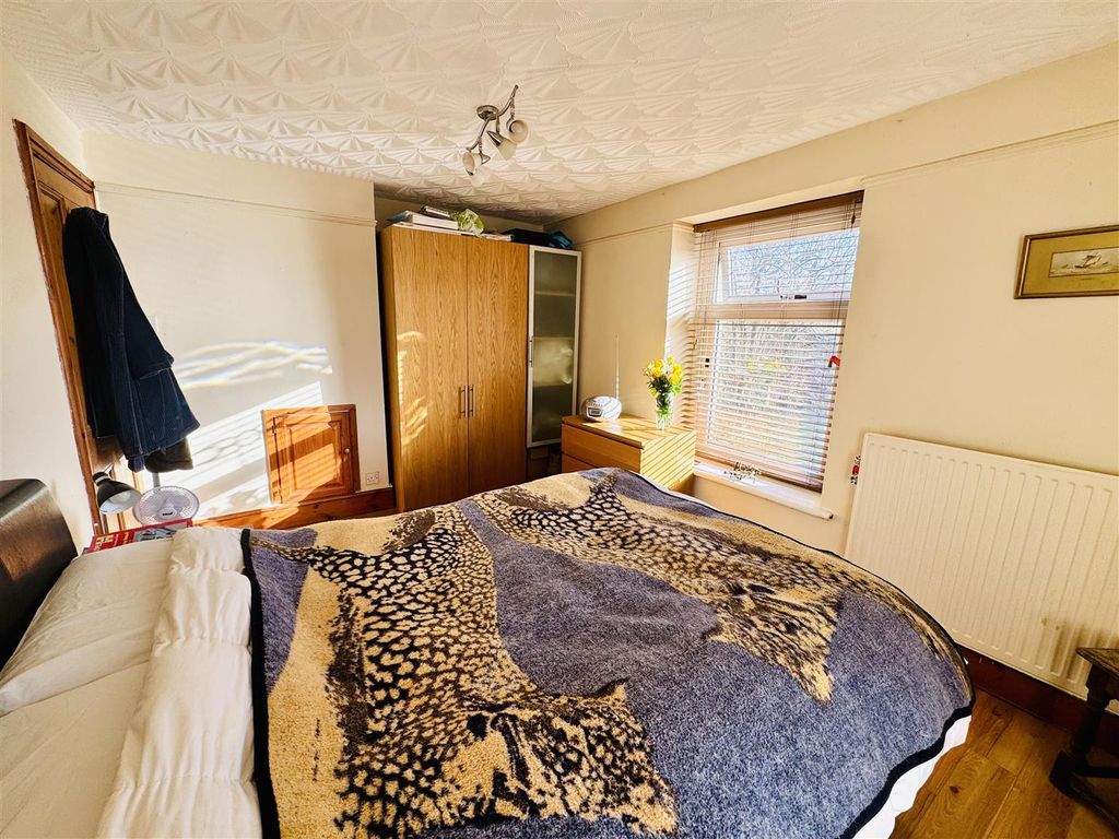 Additional image 40 of 7 bed property for saleClarence Street, Brynmawr, Ebbw Vale NP23