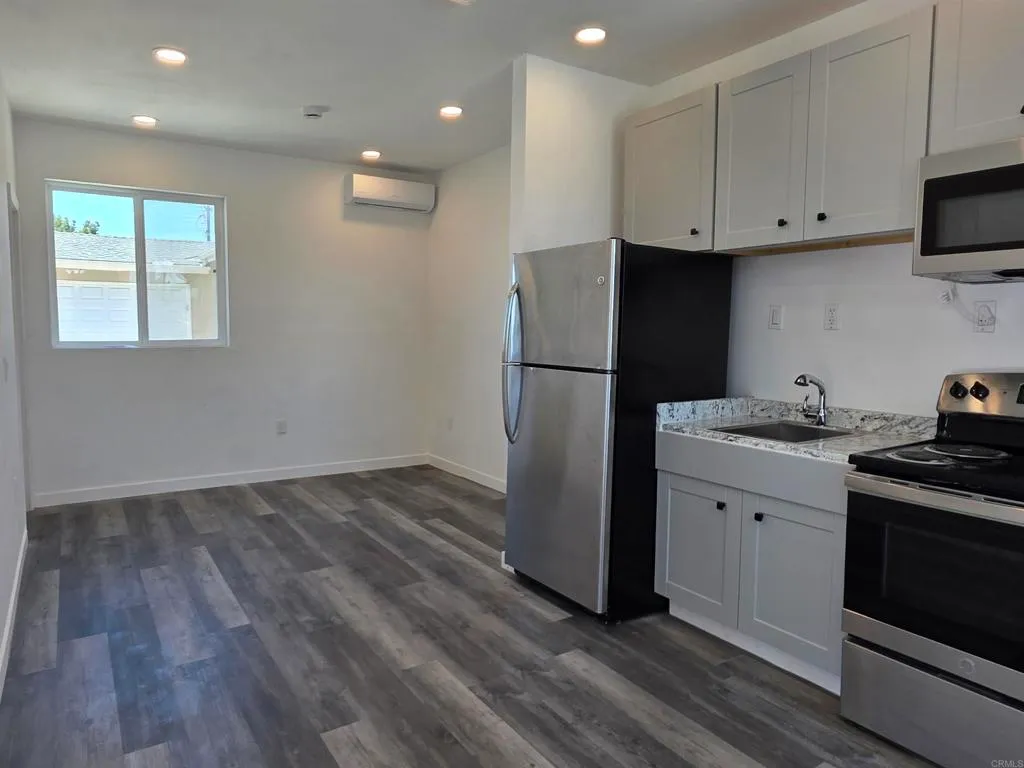 Additional image 9 of 1819 Oakshire Court, San Diego, CA 92102