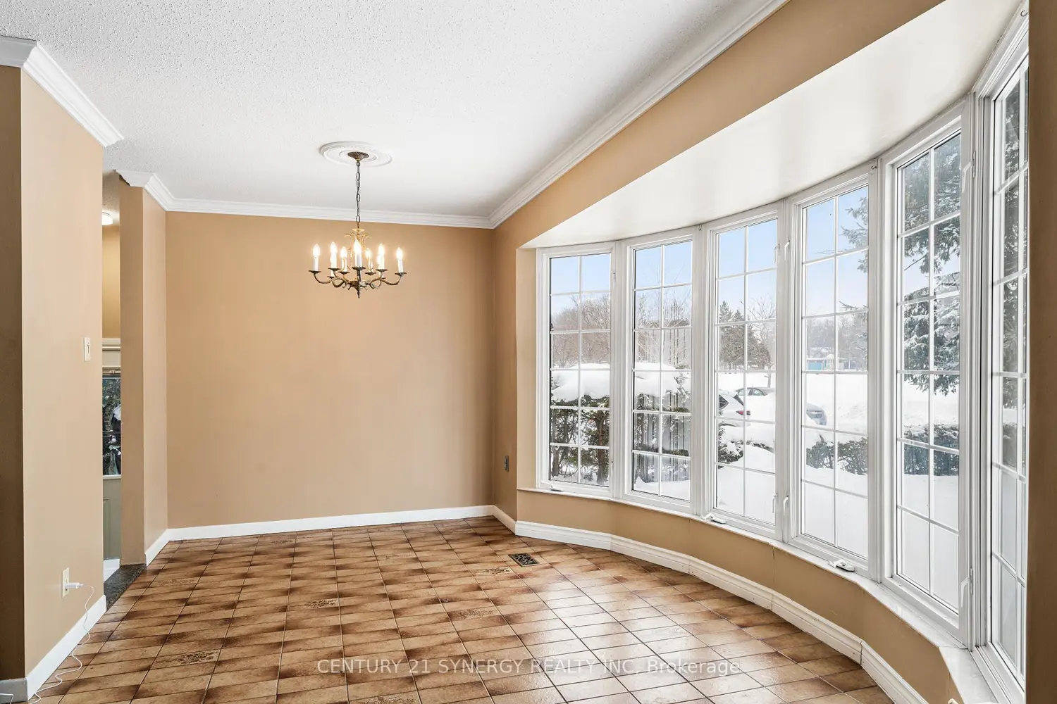 Additional image 10 of 2414 Joliffe Street