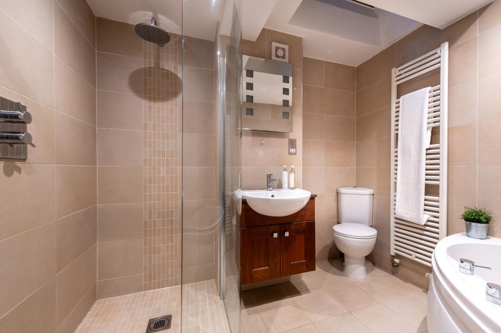 Additional image 28 of 7 bed detached house for saleBinswood Avenue, Leamington Spa, Warwickshire CV32