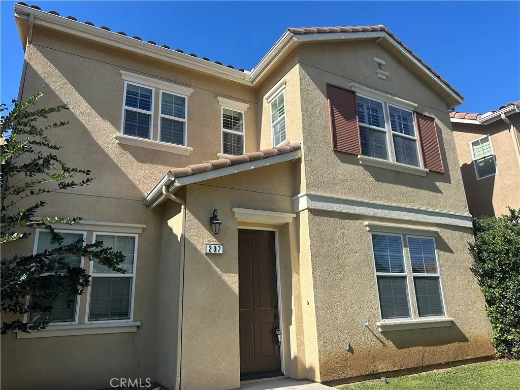 Additional image 2 of 207 Tiger Ln, Placentia, CA 92870
