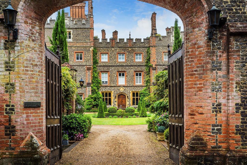 Additional image 27 of 3 bed flat for saleAlbury Park Mansion, Albury Park, Albury, Guildford, Surrey GU5