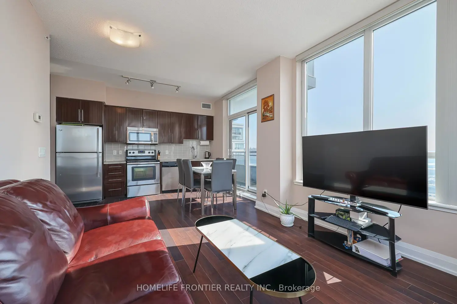 75 North Park Road 1408 photo 3
