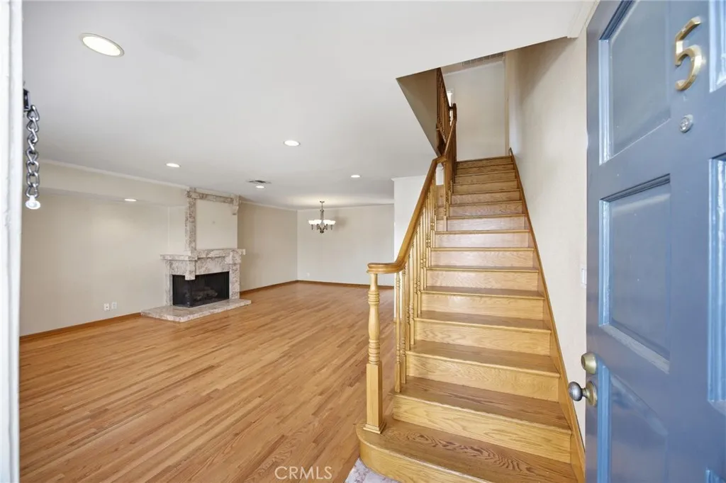 Additional image 4 of 12358 Moorpark St Unit 5, Studio City, CA 91604