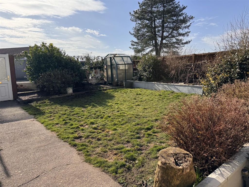 Additional image 4 of 4 bed detached house for salePenybanc Road, Ammanford SA18