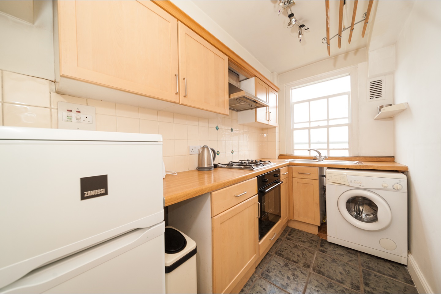 Additional image 11 of 1 Bed Flat, Eton College Road, NW3, N1 7GU