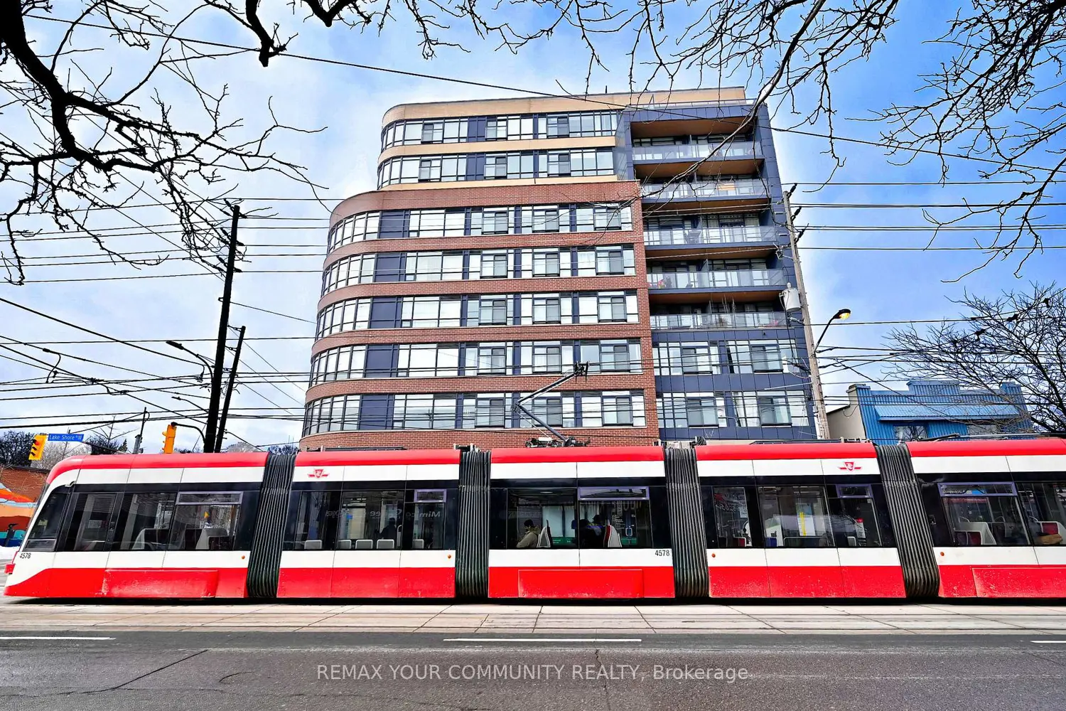 Additional image 2 of 11 Superior Avenue 907