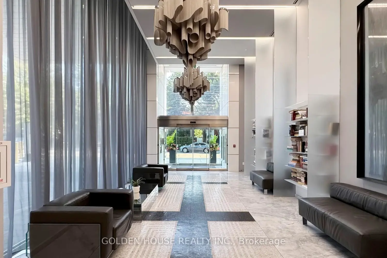 Additional image 2 of 8 Hillsdale Avenue 735