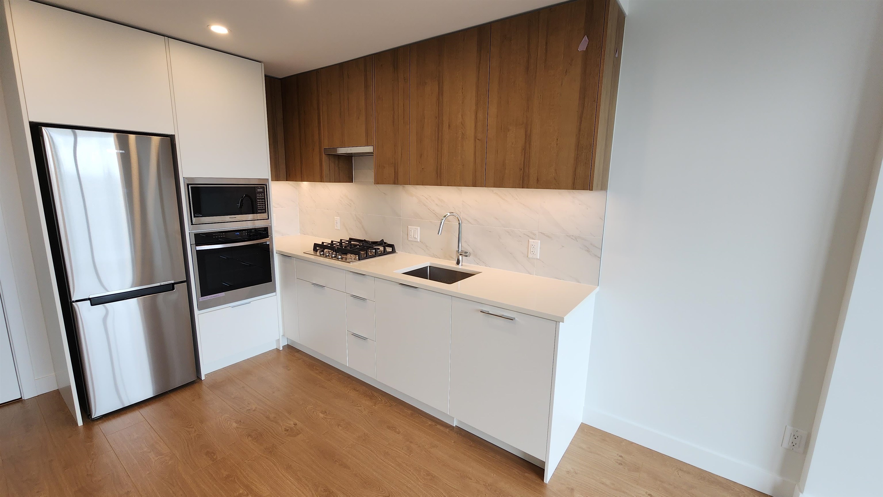 Additional image 4 of 1006-13359 Old Yale Road, Surrey, BC, V3T 0S4