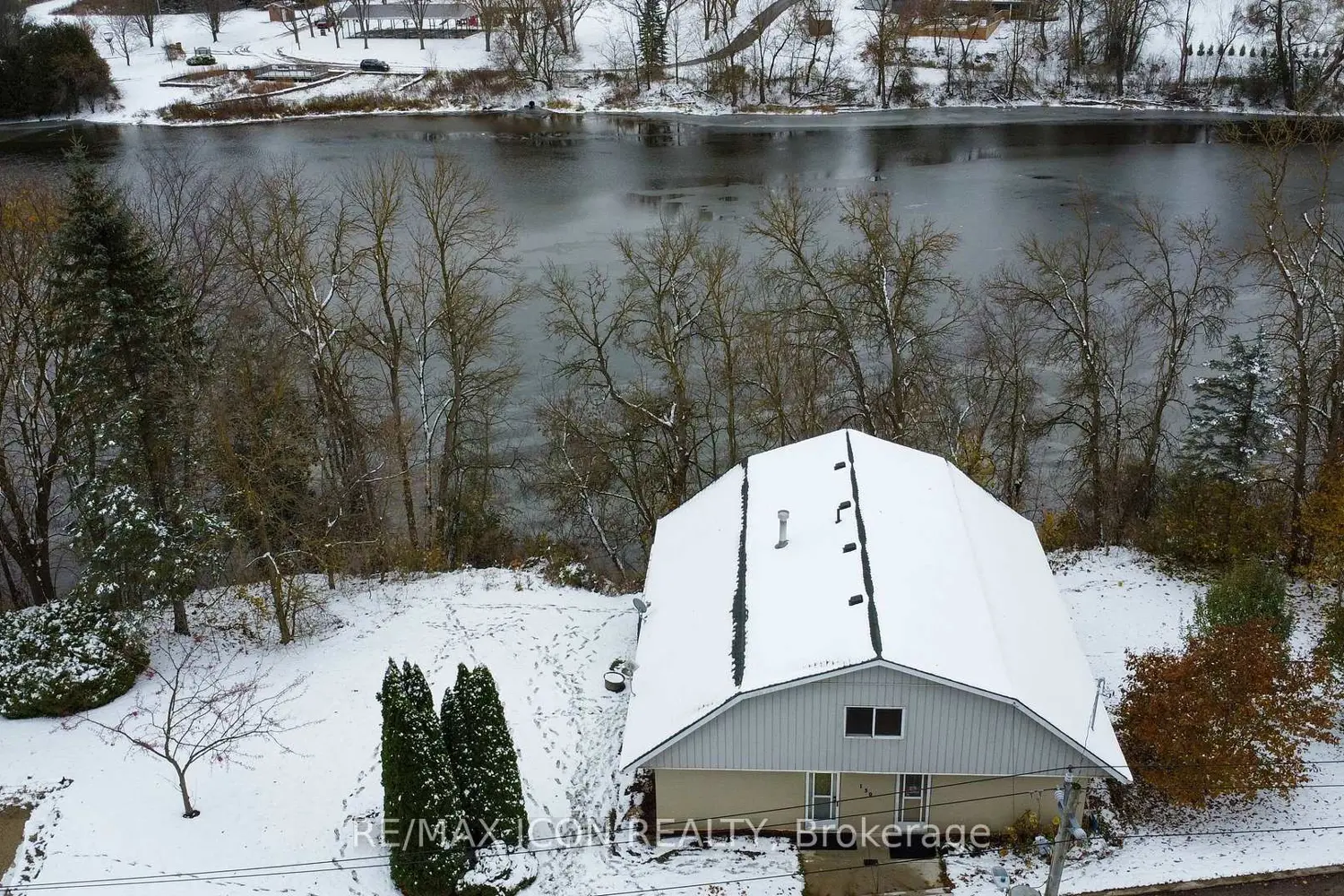 Additional image 19 of 130 North Water Street