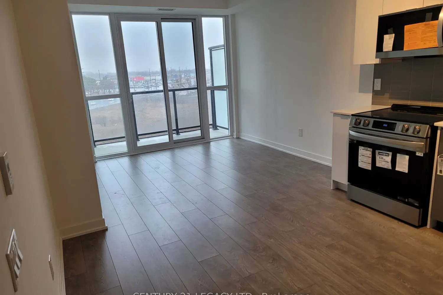 Additional image 7 of 225 Malta Avenue 603