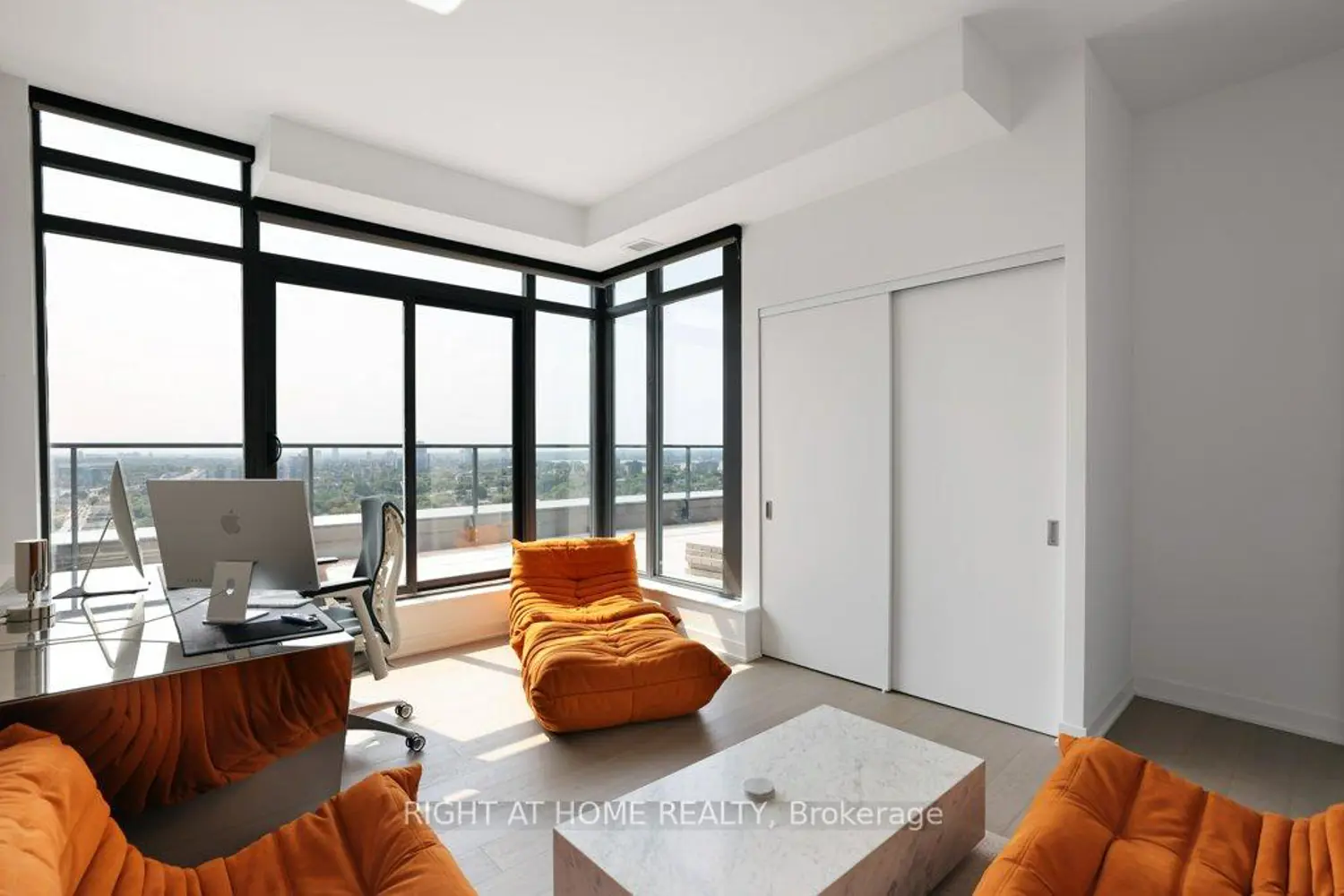 Additional image 4 of 203 Catherine Street 2002