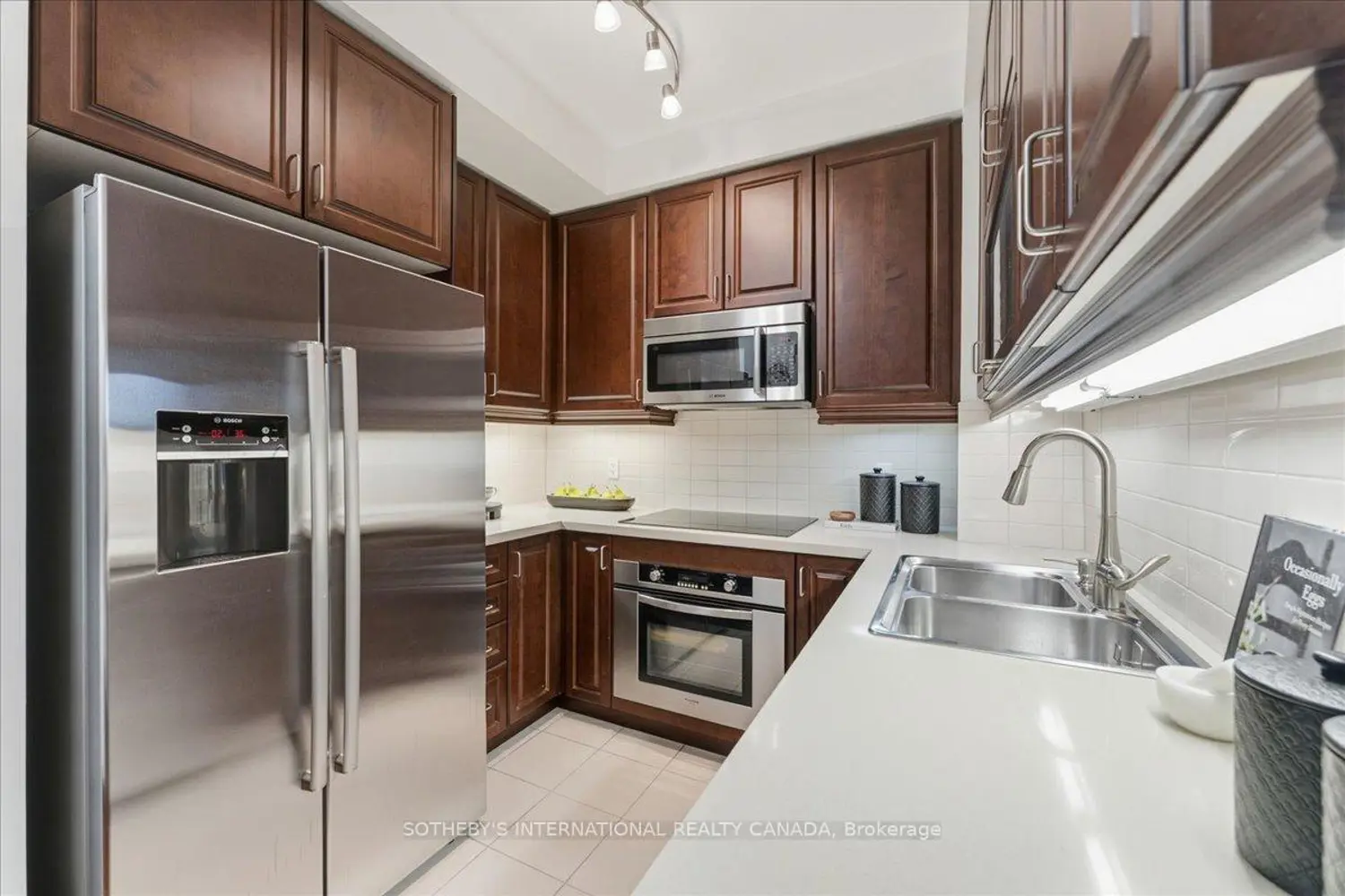 Additional image 8 of 35 Balmuto Street 1502