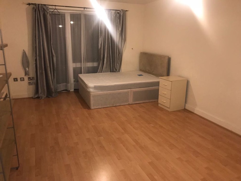 Studio Flat, Ryland Street, B16, N1 7GU