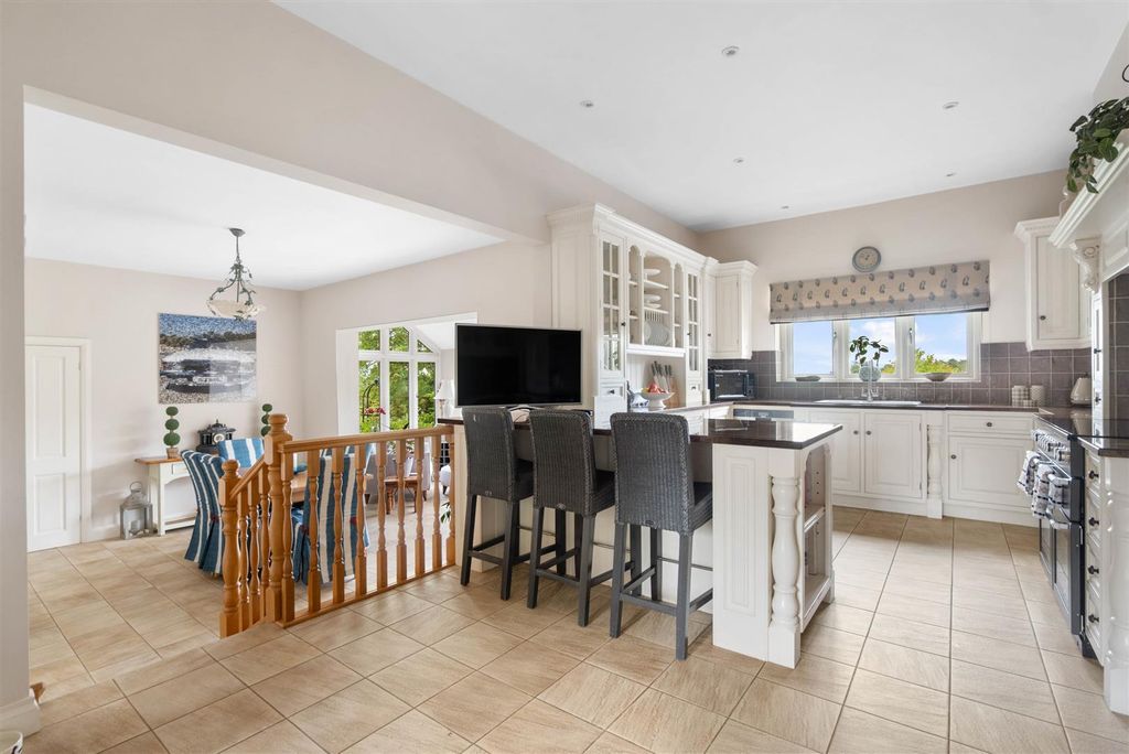 Additional image 8 of 5 bed detached house for saleManor Lane, Claverdon, Warwick CV35