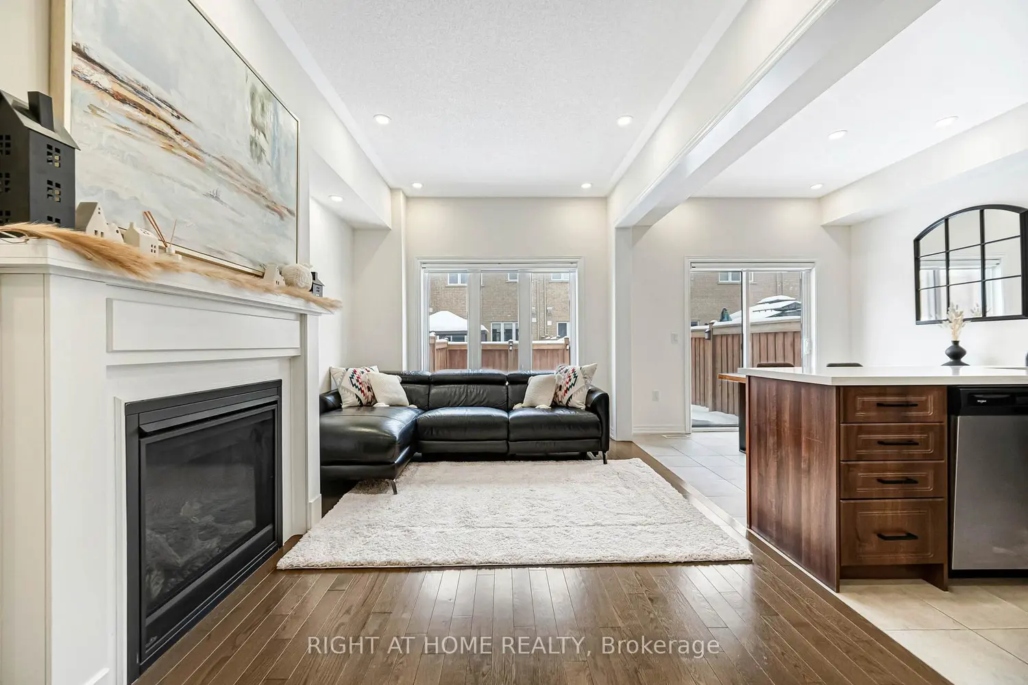 Additional image 7 of 52 Veterans Street