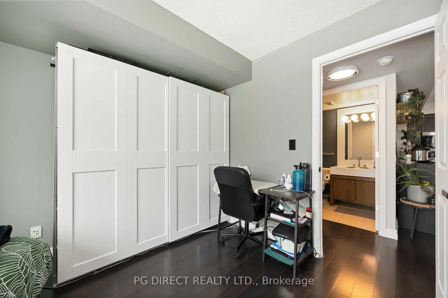 Additional image 8 of 81 Navy Wharf Court 3502