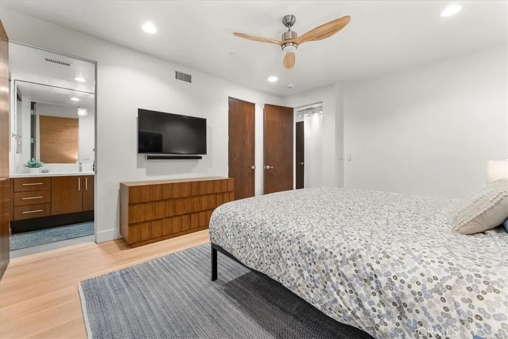 Additional image 31 of 228 38th St, Manhattan Beach, CA 90266