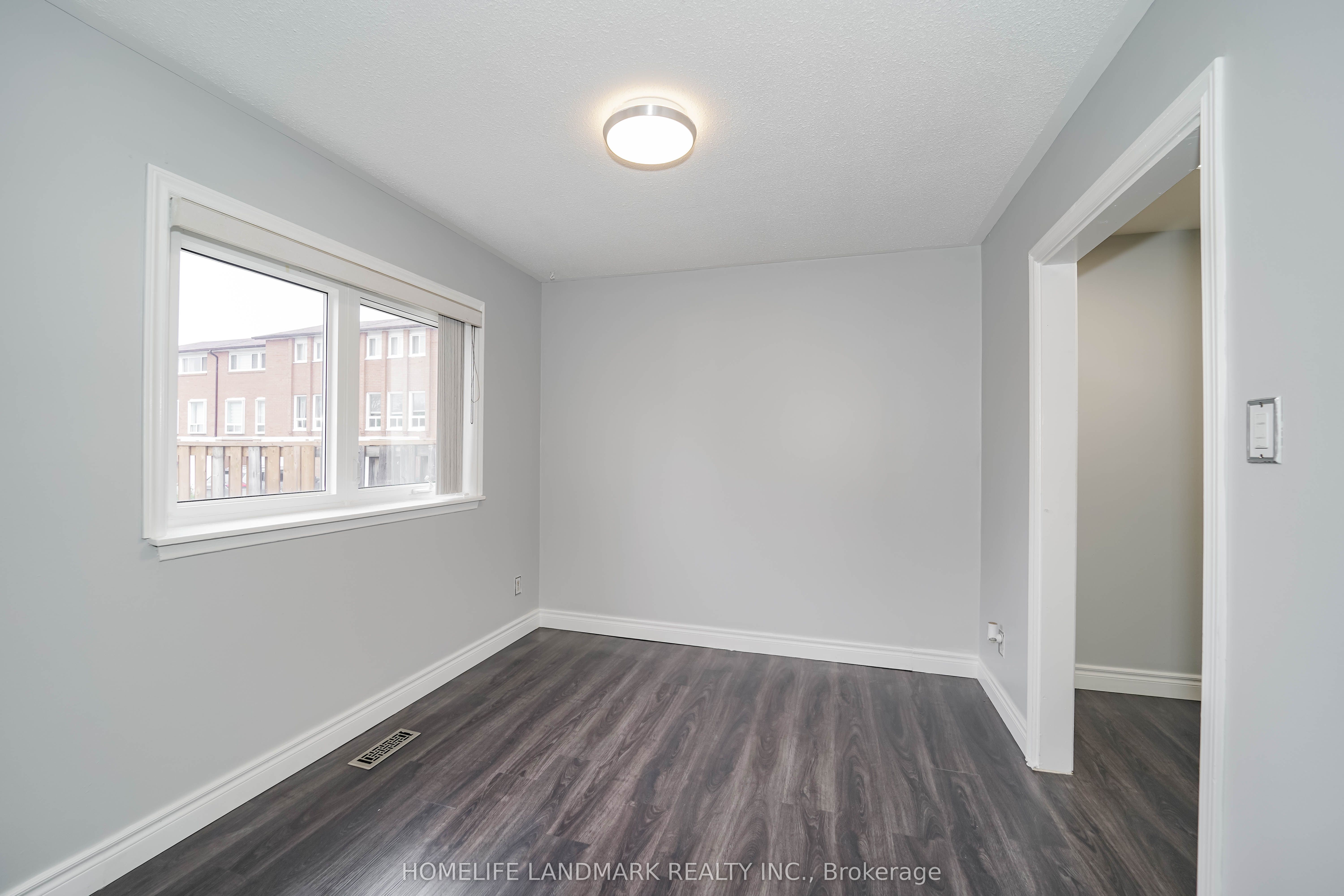 Additional image 6 of 147-6452 Finch Avenue W, Toronto, ON, M9V 1T4
