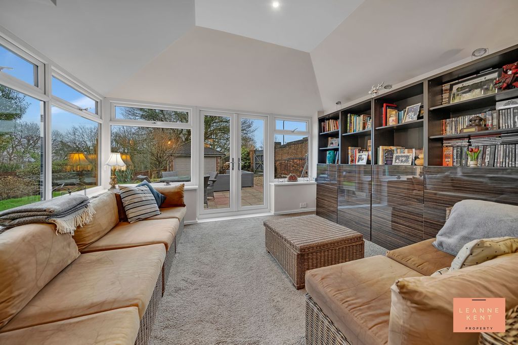 Additional image 10 of 4 bed detached house for saleClos Gwernydd, Caerphilly CF83