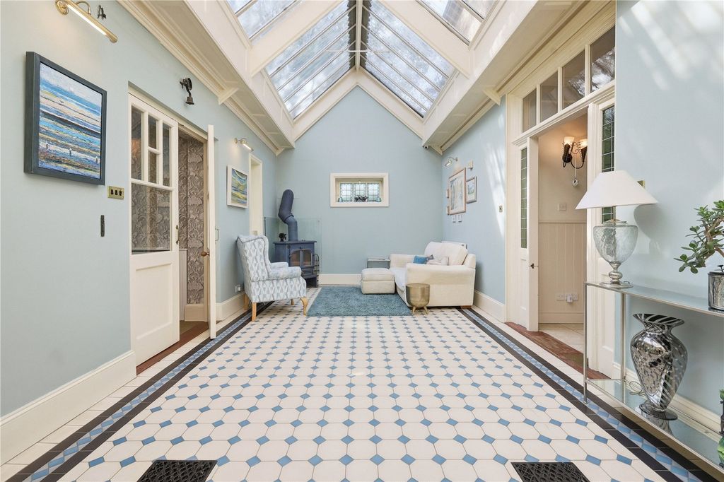 Additional image 3 of 6 bed detached house for saleChurch Road, Beyton, Bury St. Edmunds, Suffolk IP30