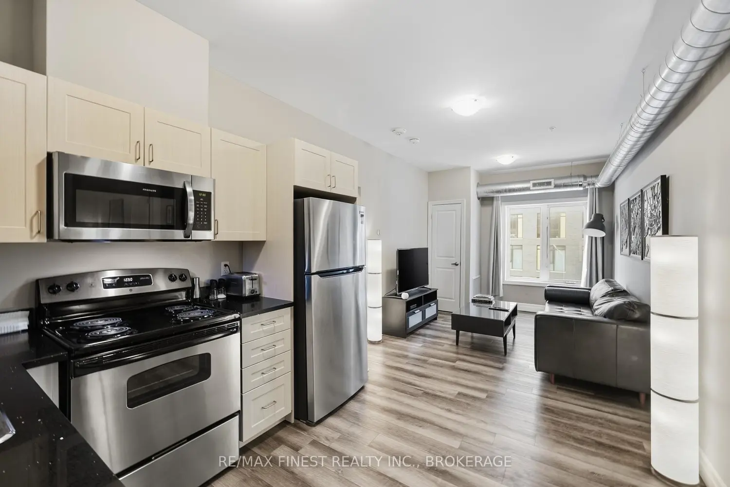 Additional image 14 of 501 Frontenac Street 421