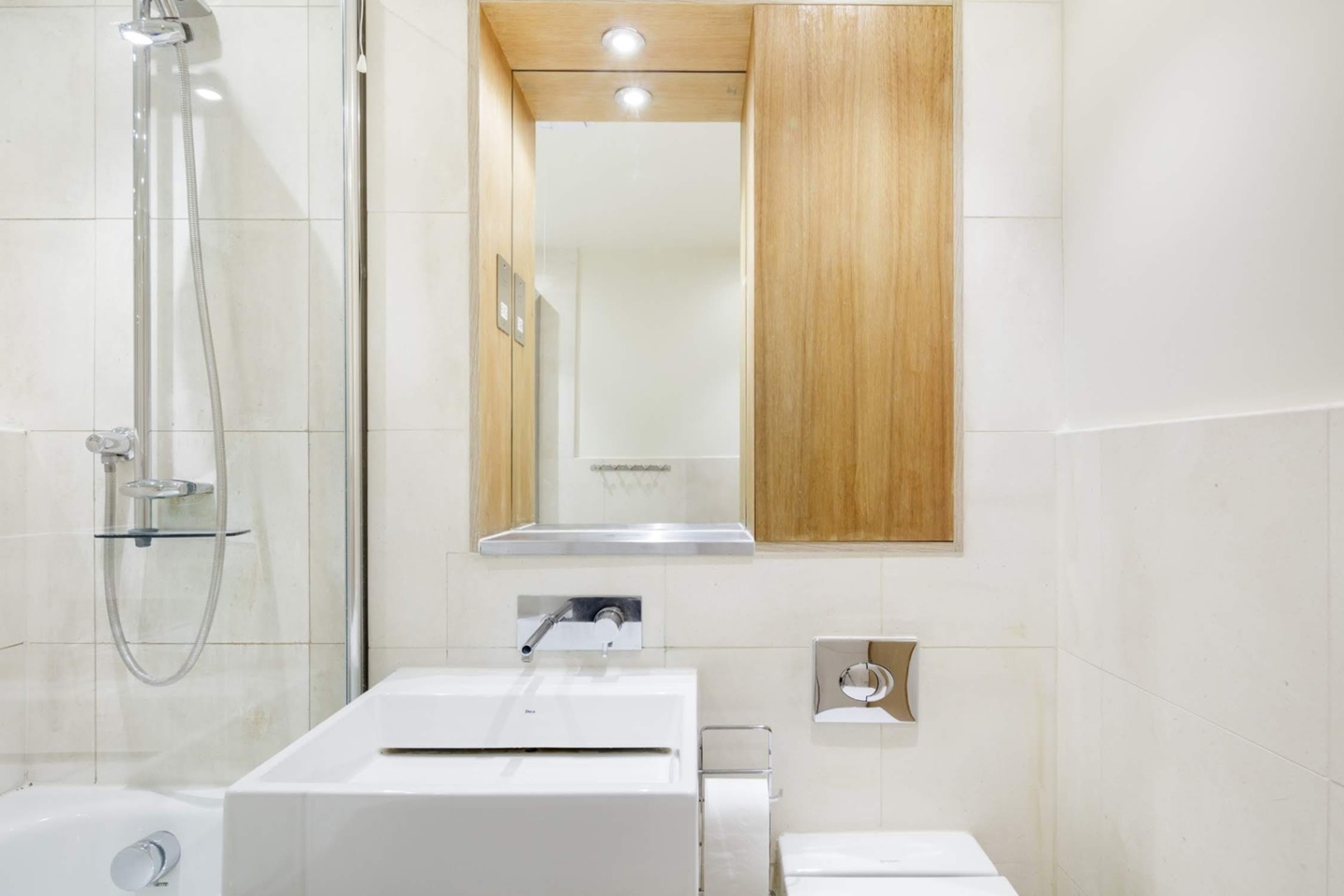 Additional image 32 of 3 Bed Flat, Redmans Road, E1, N1 7GU