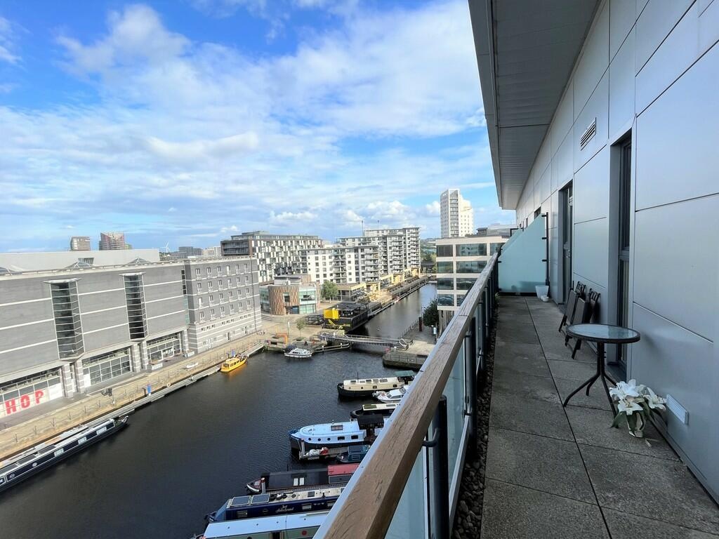 2 Bed Flat, Mackenzie House, LS10, N1 7GU