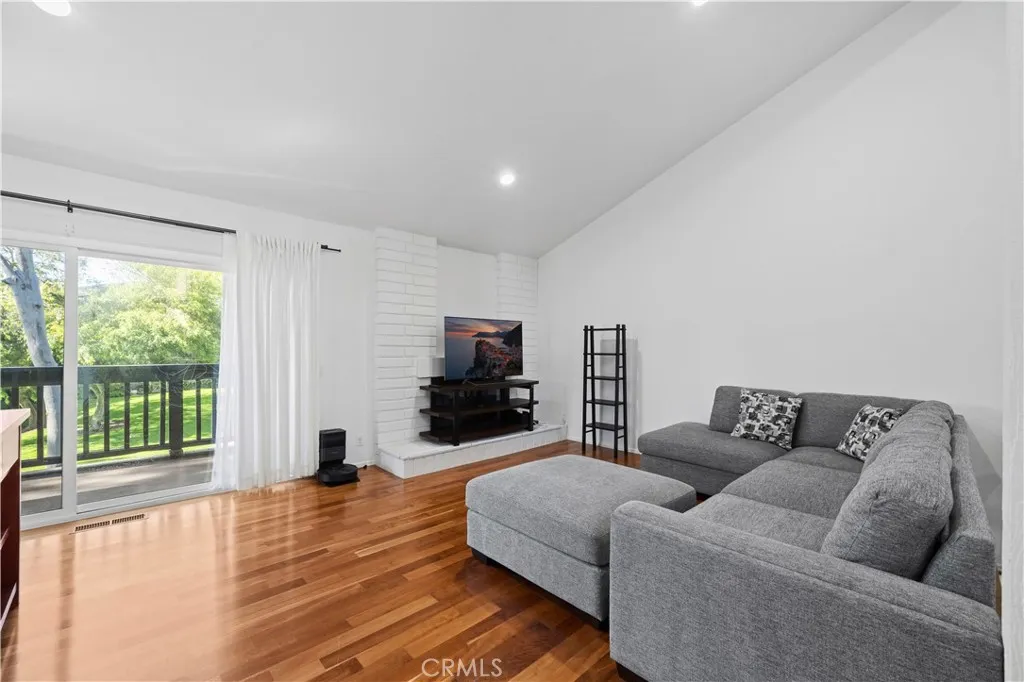 Additional image 40 of 5 Solana Unit 24, Irvine, CA 92612