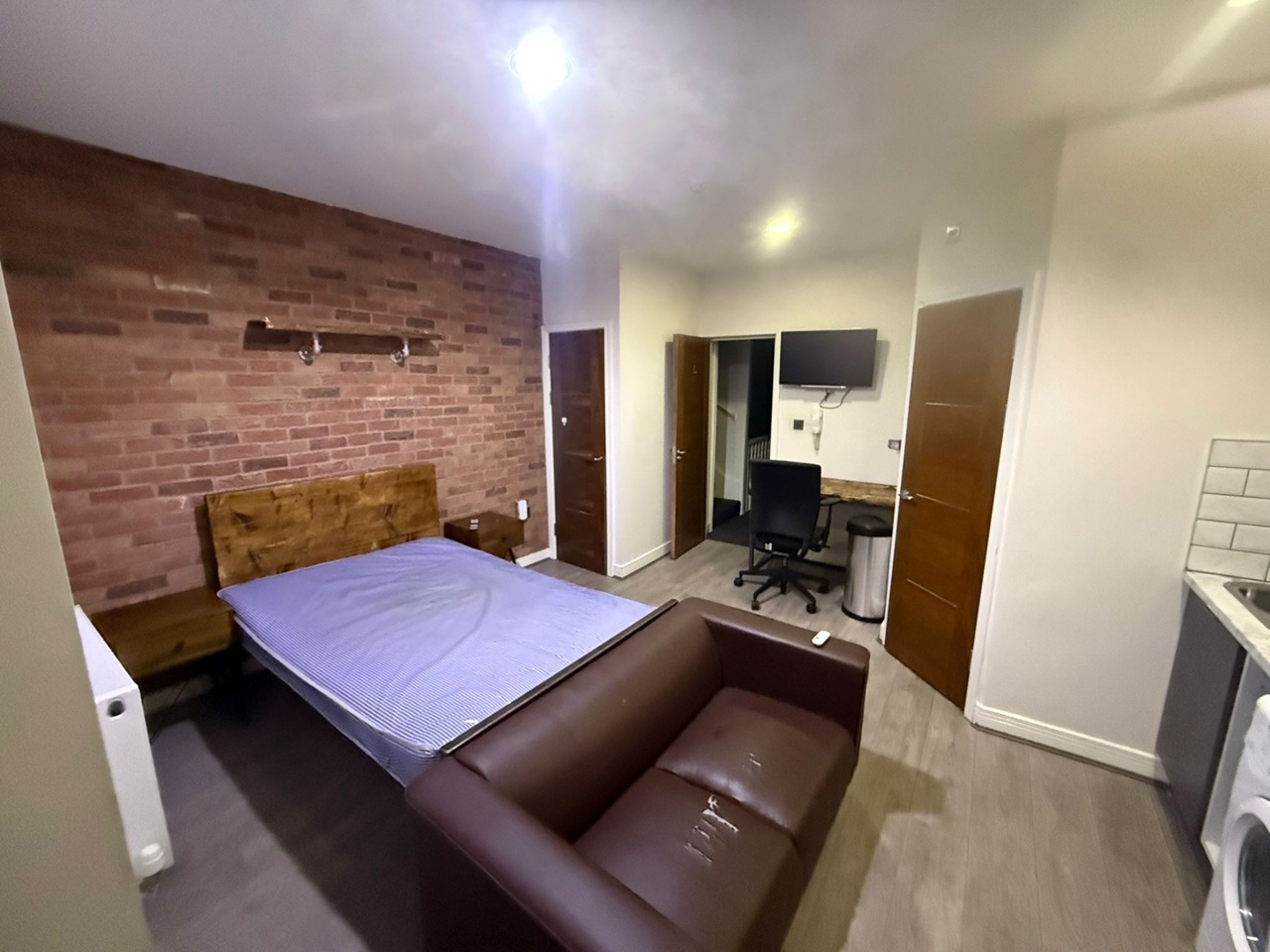 Additional image 2 of Studio Flat, Pershore Road, B29, N1 7GU